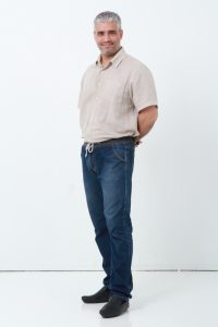 Arash Salehi,height=175cm,YOB=1975